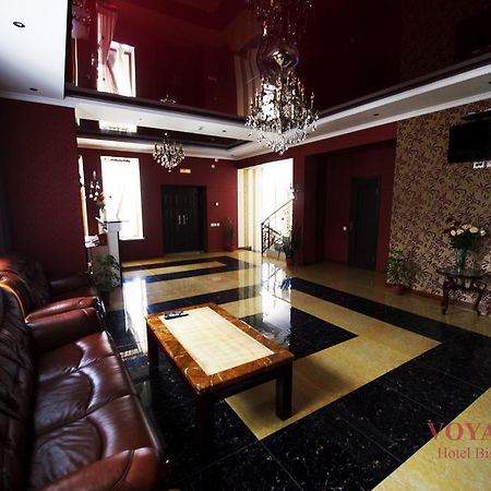 Voyage Hotel Bishkek Esterno foto